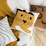 Capa de almofada para sofá de sala de estar com tigre de desenho animado nórdico. Decore sua sala com estilo e conforto, perfeita para o seu lar e decoração. — foto 7