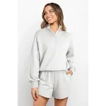 LC2611426 White