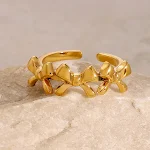 Anel Marcella Bow para Mulheres, Design com Laço Charmoso, Joia Delicada e Elegante, Ideal para Presentear ou Usar no Dia a Dia, Prata Fina — foto 5