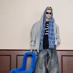 Moletom com capuz de camada dupla masculino Jaqueta cardigan falsa de duas peças para um visual moderno e confortável, perfeito para o dia a dia. — foto 6