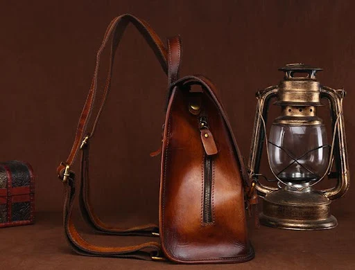 Title 9, Mochila de cuero vacuno pintada a mano, elegant...