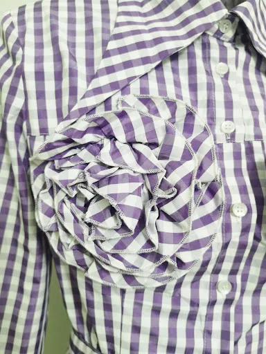 Title 7, Plaid Large Pointed Collar Decorative Flower Wi...
