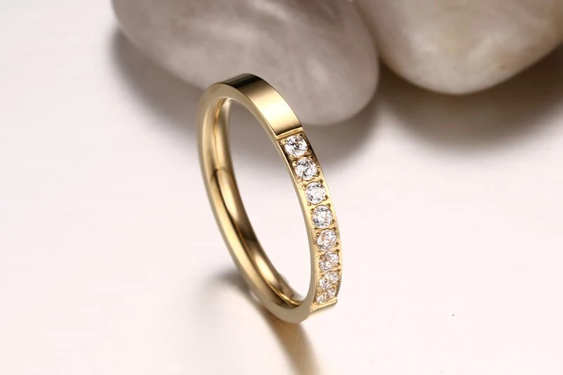 Title 6, Damenring 3MM Edelstahl Zirkonia Alltagstauglic...