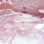 Caixa transparente em formato de coração de pêssego com tampa para slime, pudim e outros. Plástico selado para armazenamento seguro e organizado. — foto 1