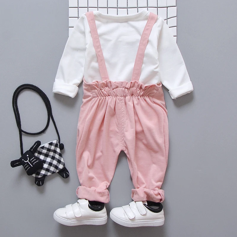 Sling de dibujos animados para bebés y niños pequeños de dos piezas, ideal para primavera. Cómodo, transpirable y perfecto para pasear al aire libre con tu pequeño. — foto 1