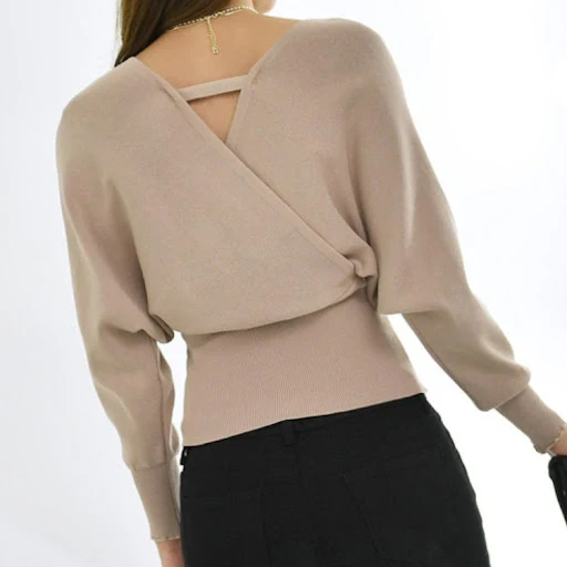 Title 5, Bat Sleeve Deep V-neck Halter Top Bottoming Swe...