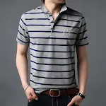 Camiseta polo casual masculina de manga curta e listras finas, leve e confortável para o dia a dia e para o verão. — foto 18