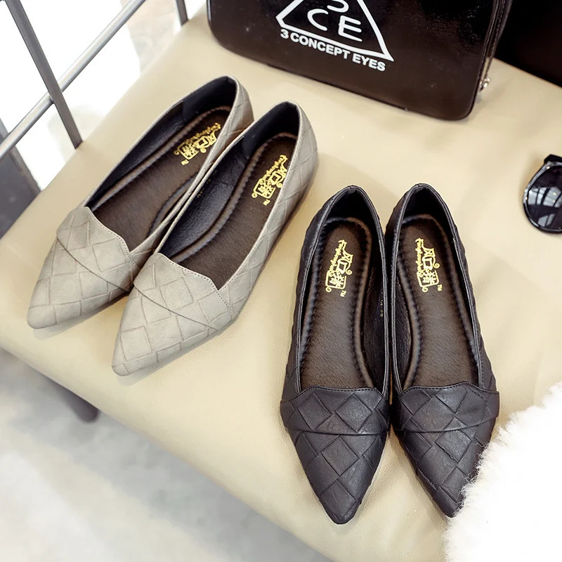 Spring and Summer new style ladies pointed flat shoes. Comfortable, stylish flats perfect for everyday wear, offering a — photo 2