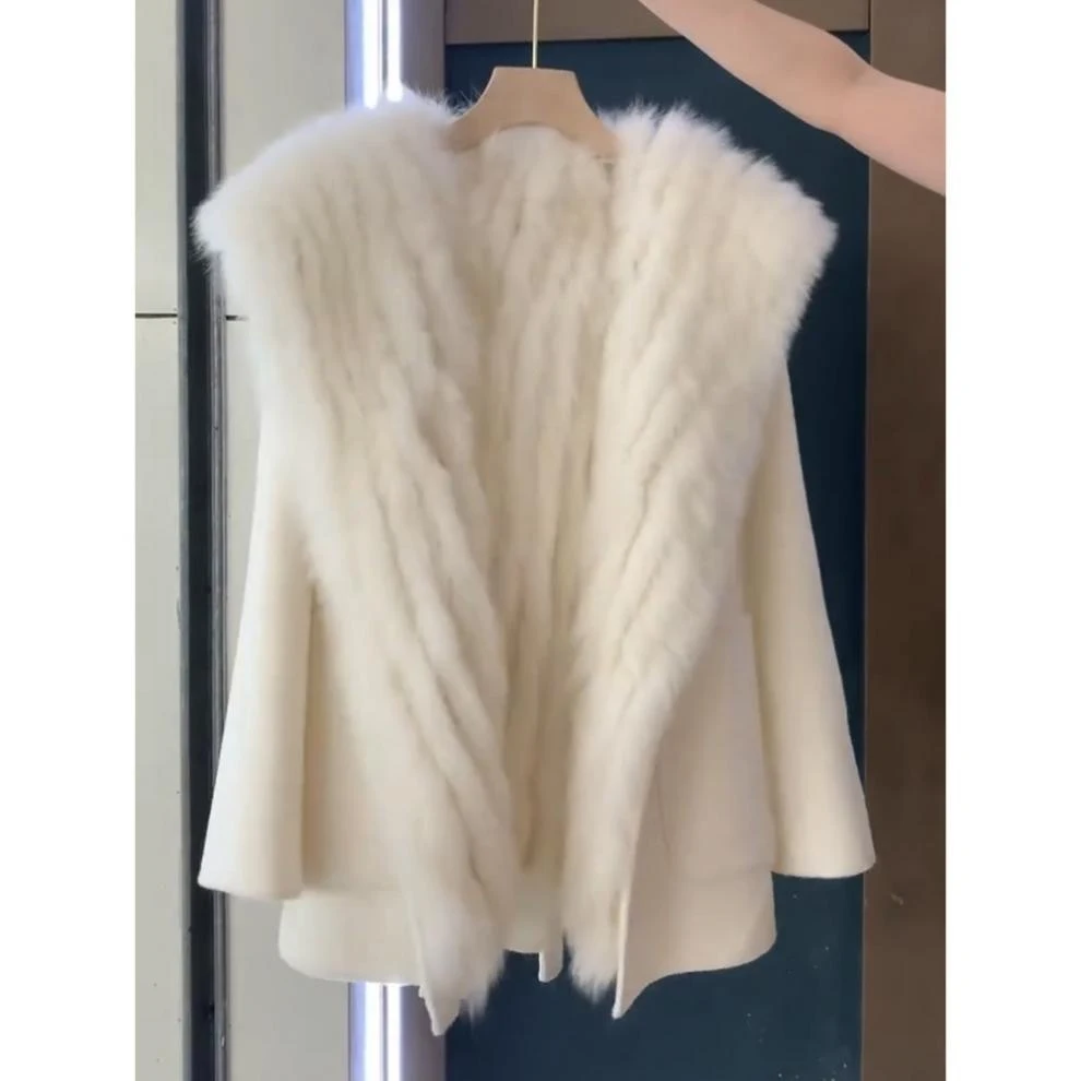 Title 3, Womens Stitching Fur Woolen Coat, warm and sty...