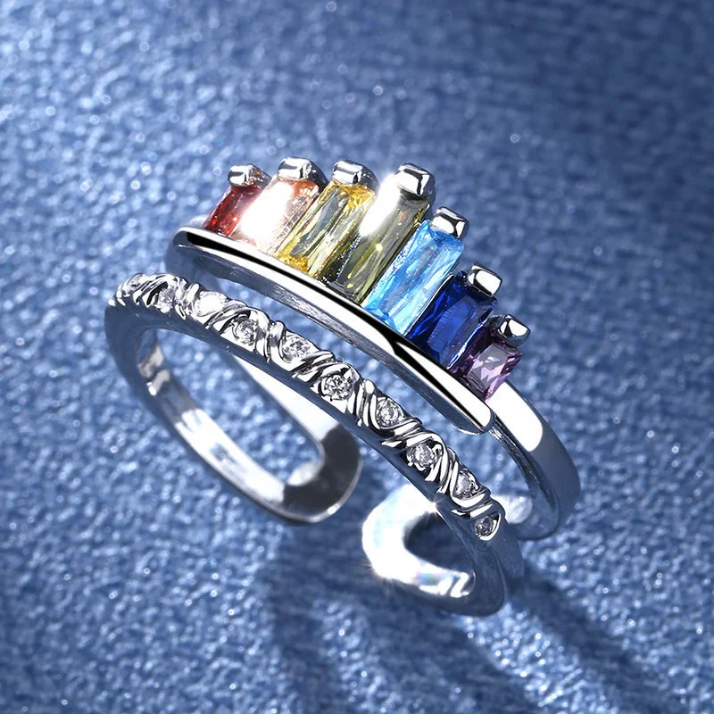 Anel de coroa arco-íris com micro zircônia para mulheres, um toque de brilho e sofisticação. Ideal para realçar sua beleza natural. — foto 5