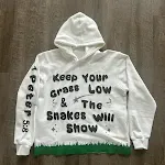 Suéter Casual Unissex Gola Redonda com Letras de Espuma, confortável e estiloso. Perfeito para uso diário, ideal para looks casuais e modernos. — foto 3