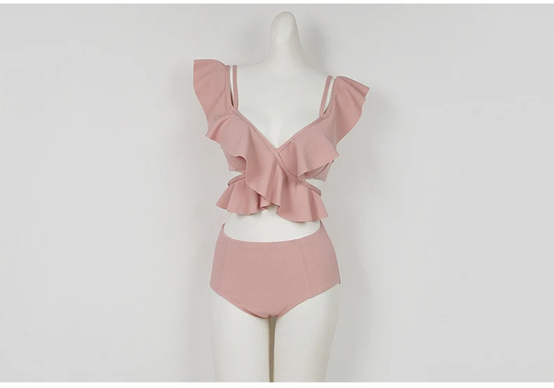 Split solid color bikini for women, designed for beach and pool. Enjoy the sun in comfort and style. A flattering bikini — photo 4