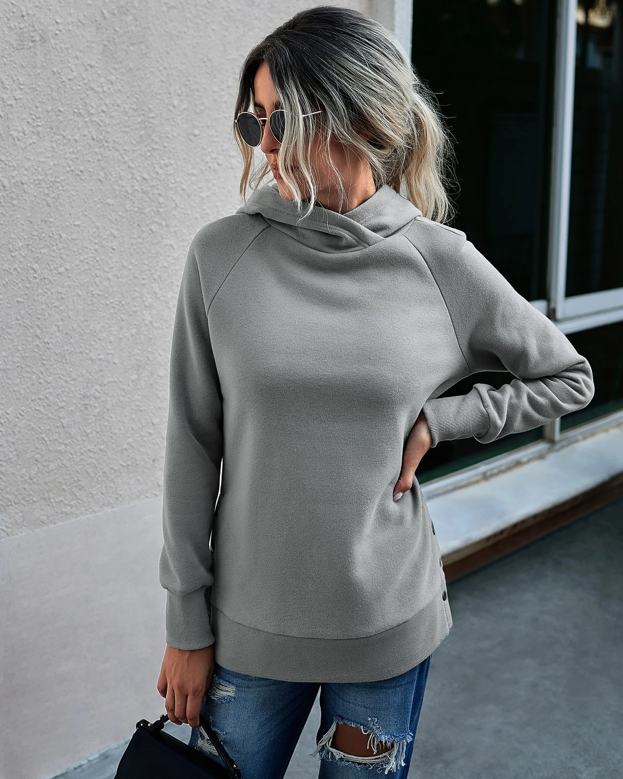 Moda casual pulôver de cor sólida feminino suéter com capuz — foto 13