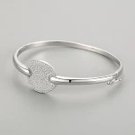 S925 Sterling Zilveren Armband voor Dames, Koreaanse Stijl. Een elegante armband die je outfit compleet maakt. Een perfect cadeau voor haar. — foto 3