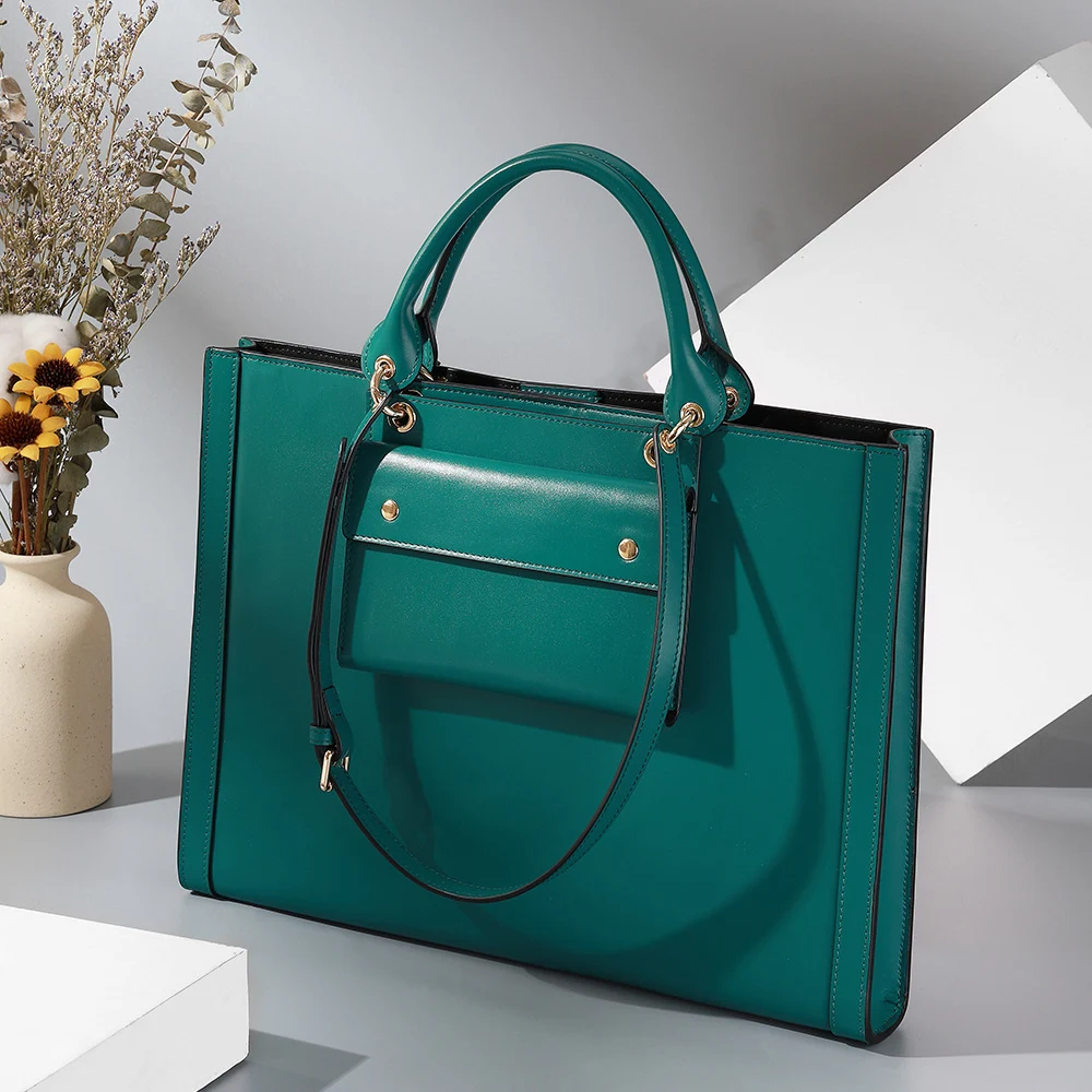 Bolsa de ombro executiva de couro bovino de camada superior, moda para通勤 e negócios. Perfeita para trabalho e deslocamentos diários com estilo. — foto 5