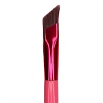 Multi-purpose Eyebrow Squared Off Angled Makeup Brush MOQ 500. Precise eyebrow definition and filling. Achieve perfect b — photo 2