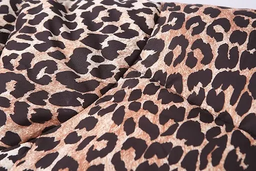 Title 4, Giacca imbottita in cotone con stampa leopardat...