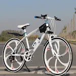 Mountain bike BMW Cross Country com freios a disco duplos. Domine trilhas e terrenos difíceis com controle e segurança excepcionais. — foto 5