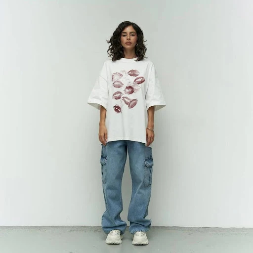 Title 13, Bluse donna ampia con stampa labbra. Comfort e ...