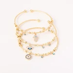 Pulseira Hip Hop feminina com pingente de olho de diabo. Design moderno e proteção para um visual marcante. Ideal para mulheres estilosas. — foto 17