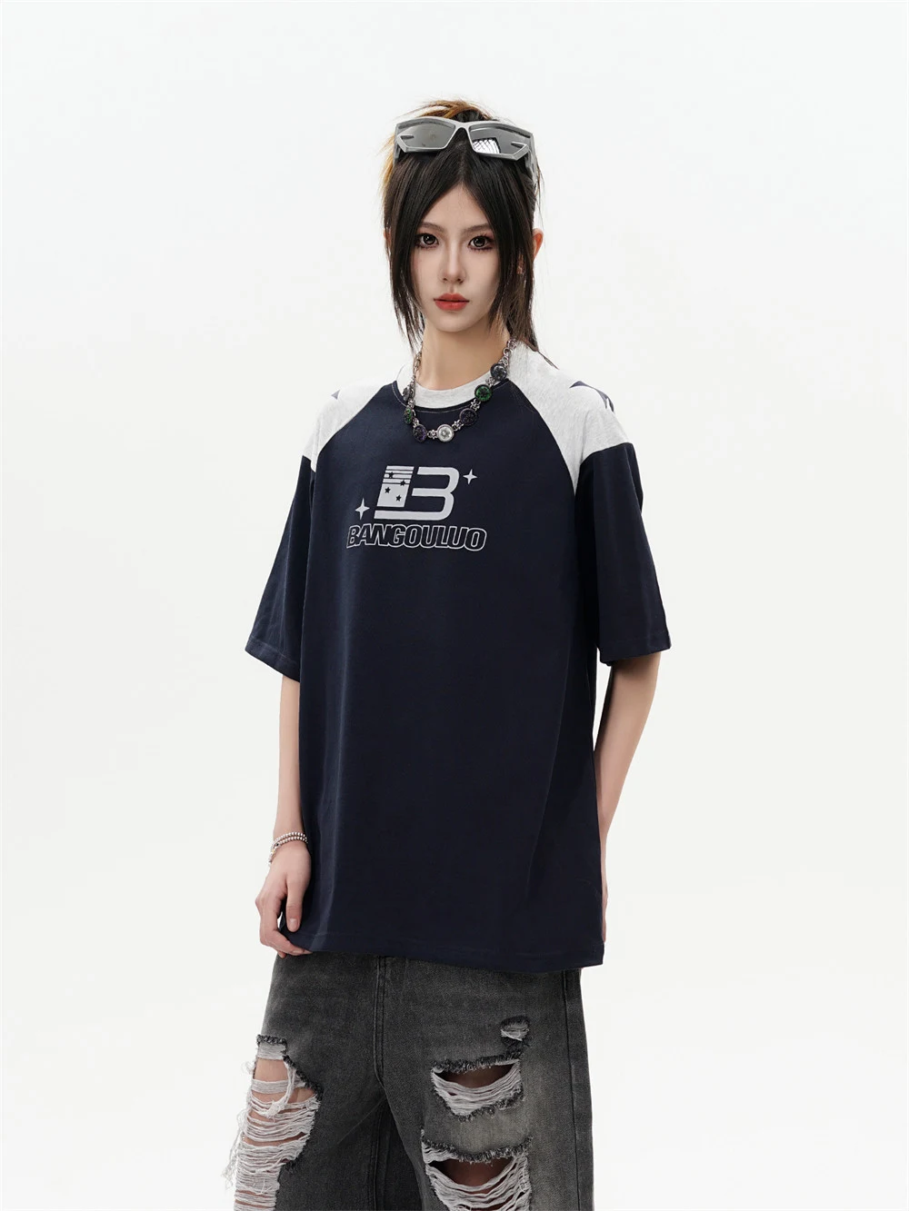 Title 18, Camiseta masculina de manga curta com estrela d...