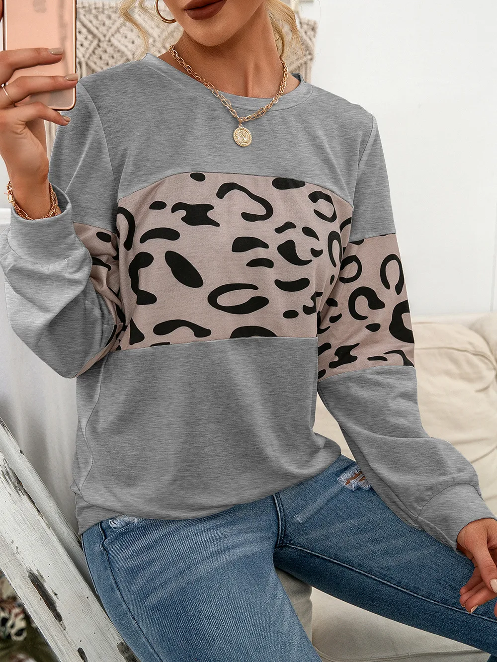 Title 12, Gestrickter Pullover mit Leopardenmuster, Rundh...