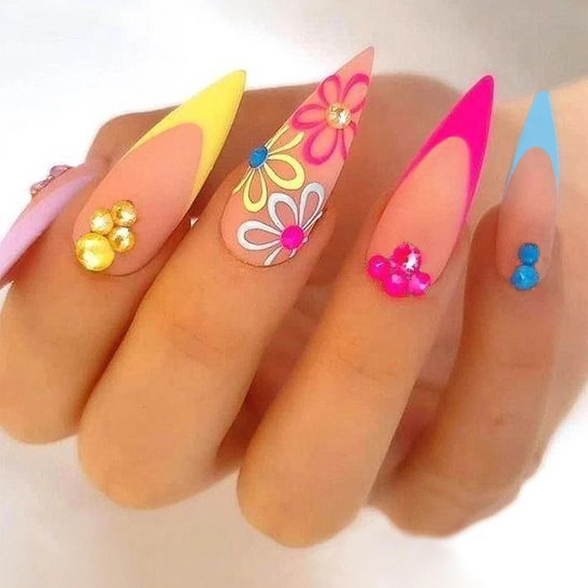 Unhas Postiças Florais Pequenas Arco-Íris, Formato Gota, Ponta Fina, Strass, Francesinha e Prontas para Usar! — foto 8
