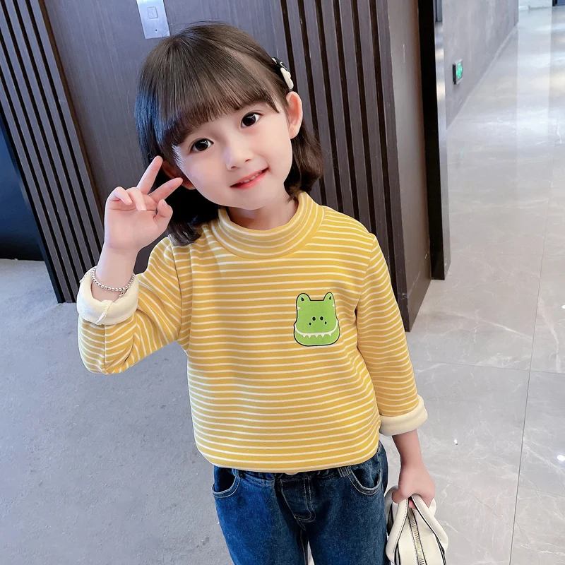 Maglia inferiore in pile Plus per ragazze Abbigliamento per bambini Calda e comoda da indossare sotto altri capi nei giorni freddi. — foto 7