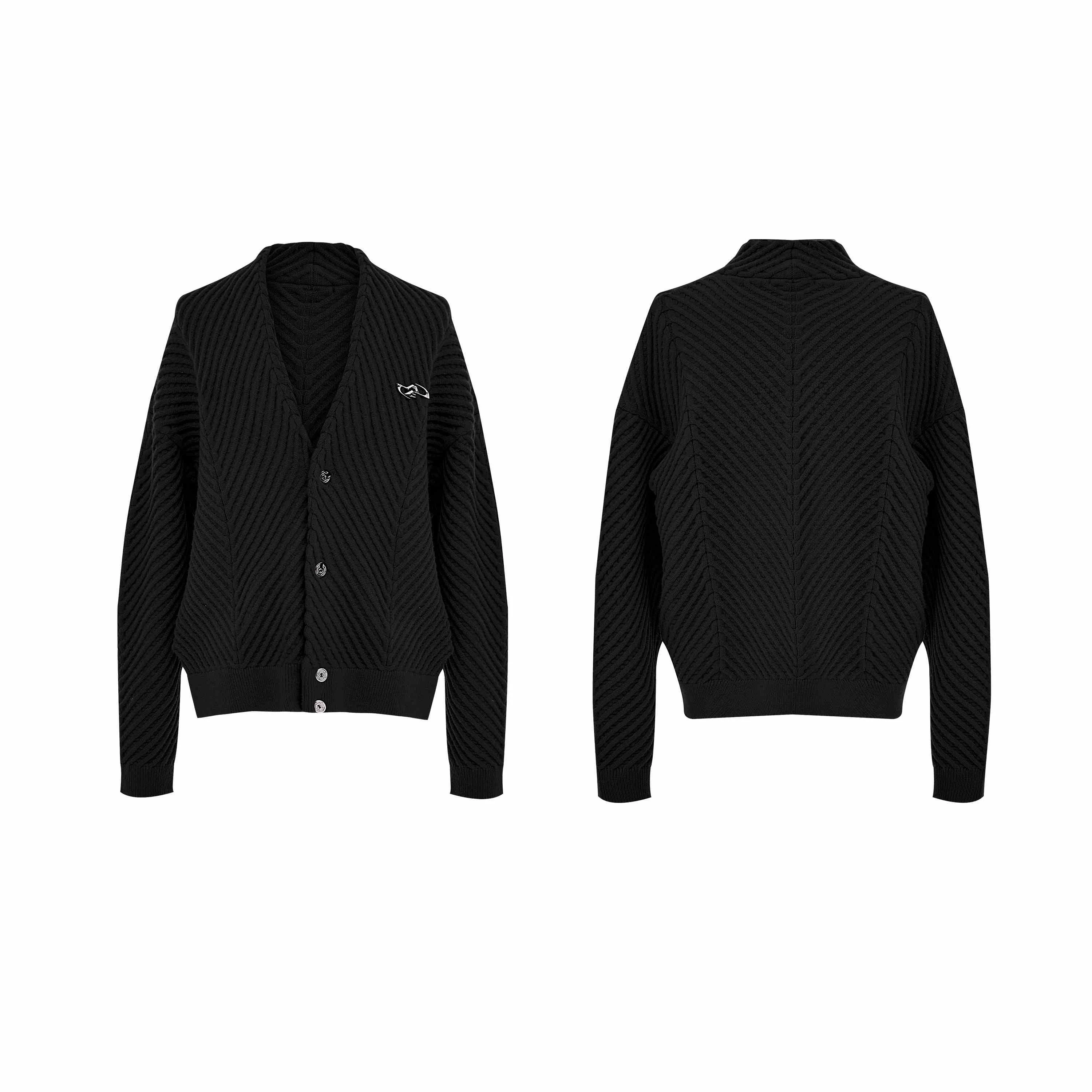 Niche Three-dimensional Texture V-neck Sweater — photo 4