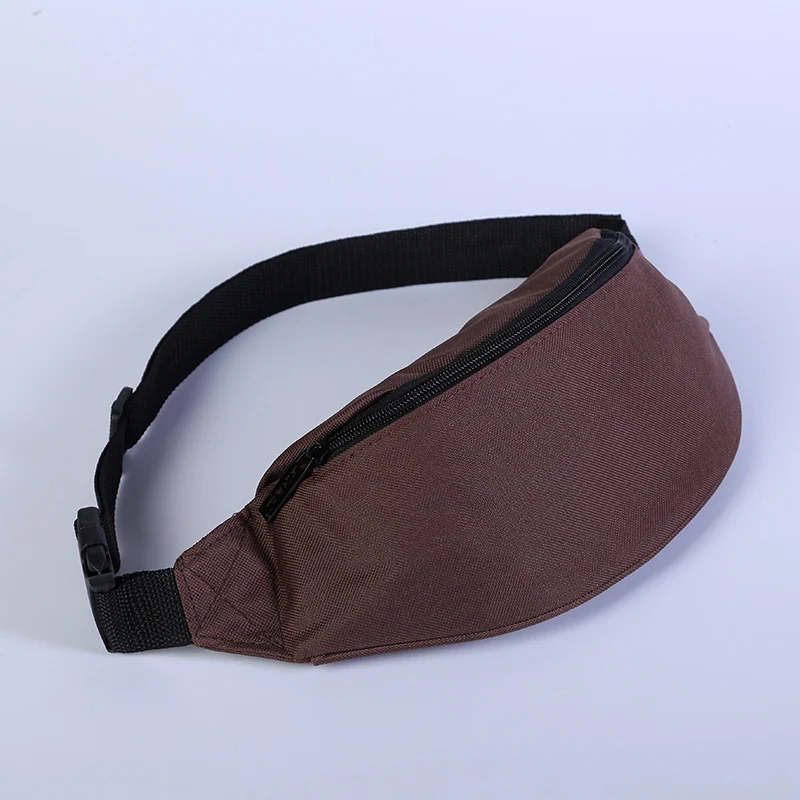 Bolsa de cintura leve e com personalidade, tendência da moda. Perfeita para carregar seus pertences com estilo, leveza e praticidade. — foto 3