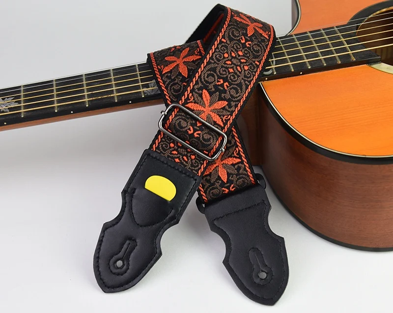 Correia de guitarra Folk, couro, elétrica, personalidade, madeira, alça de ombro e transversal. Conforto e estilo para tocar violão e guitarra. — foto 8