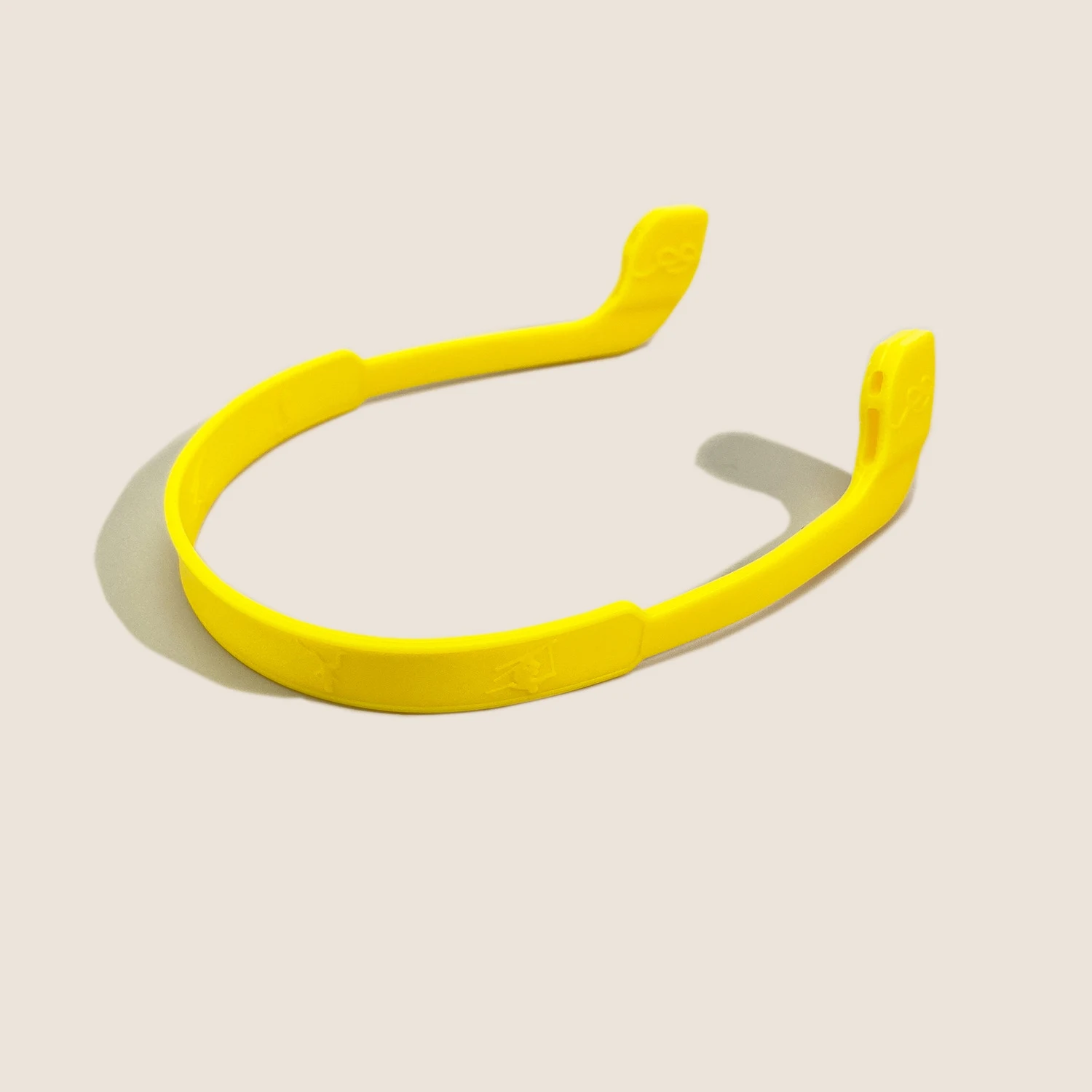 Color Silicone Wide Flat Double Hole Athletic Glasses Holder. Securely holds your glasses during sports and athletic act — photo 5