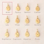 Colar feminino de aço titânio com doze pedras de nascimento, pingente de zircônia colorida simples, presente perfeito. — foto 2