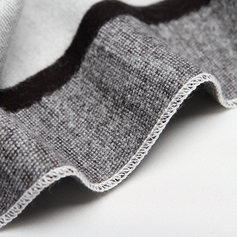 Cachecol xadrez escovado espessado masculino, versátil e fashion, ideal para usar com casacos no inverno, um acessório perfeito — foto 11