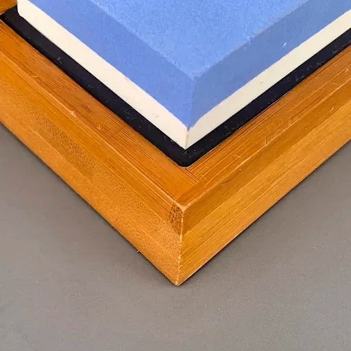 Title 20, Blue and White Double-sided Oil Carnation Base ...