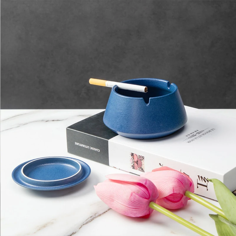 Ceramic Ashtray with Cover for Household Living Room Windproof Stylish and Functional Home Accessory — photo 4