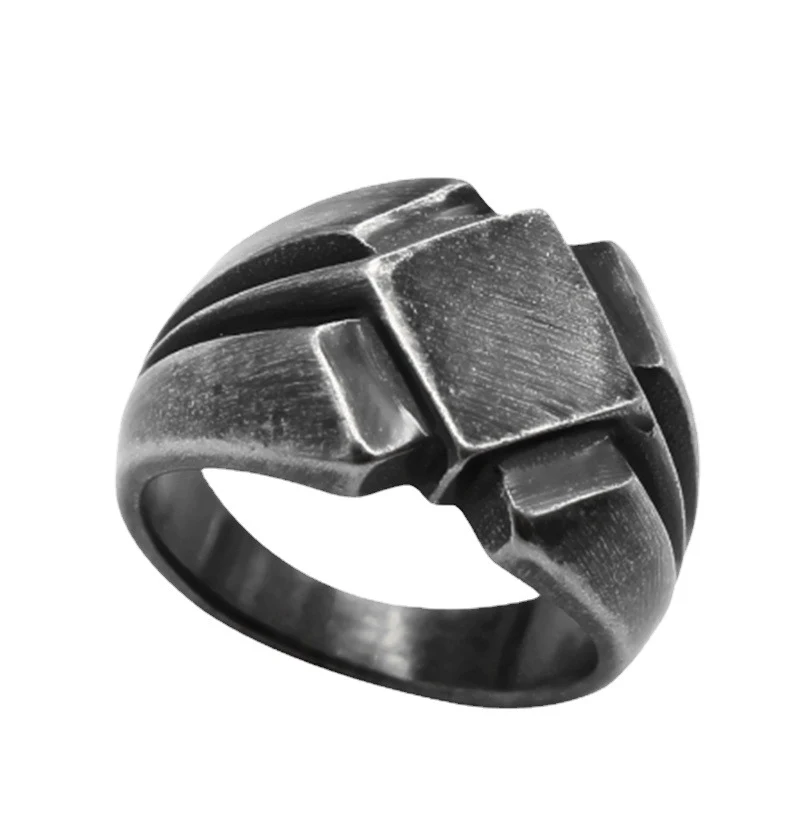 Anel Punk de Liga Preta para Homens. Adicione atitude ao seu visual com este anel estiloso e moderno, perfeito para um toque ousado e marcante. — foto 9