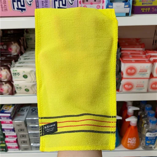Title 3, Single-layer towel for decontamination and dust...