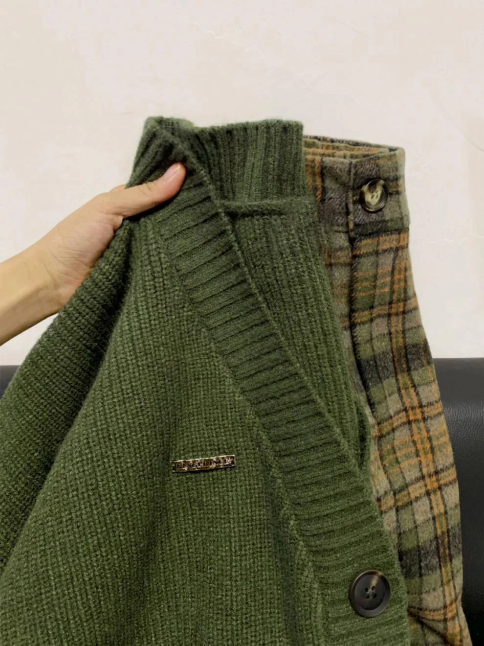 Title 3, Cardigan in maglia autunnale versatile, perfett...