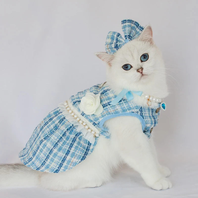 Evcil Hayvan Eteği Kedi Moda Sevimli Elbise. Kedinize bu sevimli elbise ile büyüleyici bir görünüm kazandırın ve onu öne çıkarın. — Fotoğraf 29