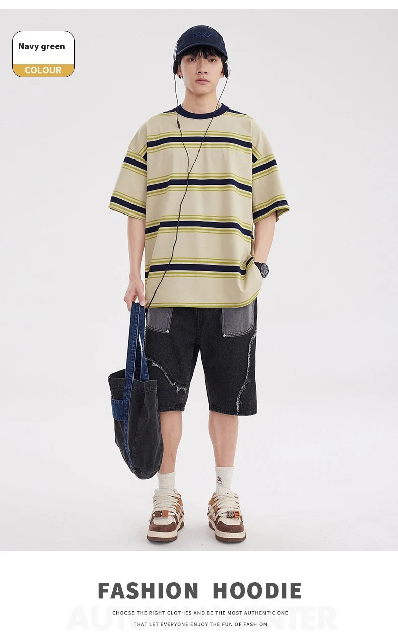 Title 16, Camiseta Listrada Vintage Gola Redonda Masculin...