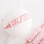 Baby haarband voor foto's van pasgeborenen. Perfect voor volle maan foto's. Maak onvergetelijke herinneringen met dit schattige accessoire. — foto 7