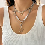 Colar Tassel Niche Star para mulheres, um conjunto sofisticado de terno. Adicione elegância ao seu visual, perfeito para ocasiões especiais e trabalho. — foto 7