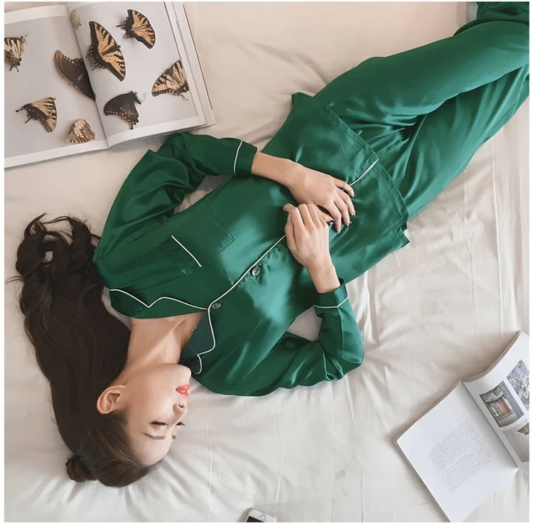 Title 3, Pajamas suit silk pajamas