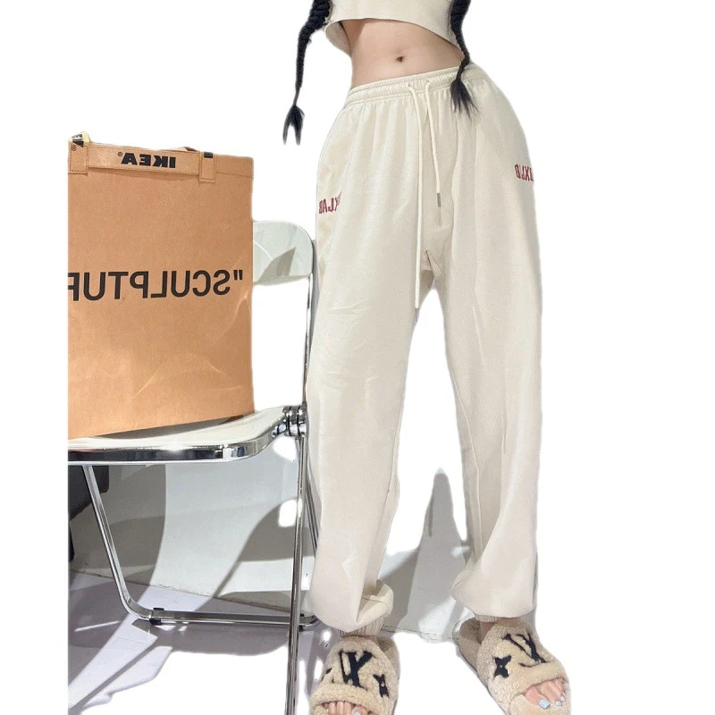 Hot Girl Apricot Jazz Pants Female Hip Hop, designed for dance, these comfortable and stylish pants are perfect for perf — photo 2