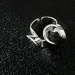 Anel de dedo indicador feminino elegante. Adicione um toque de estilo e sofisticação ao seu visual com este anel moderno e versátil. Perfeito para qualquer ocasião. — foto 10