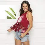 T-shirt halter con stampa a nappe, perfetto per l'estate. Comodo, leggero e dal design elegante. Indossa stile e freschezza. — foto 16