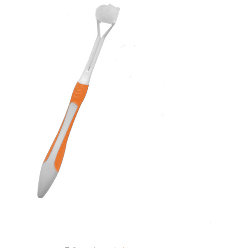 Three-headed, three-sided toothbrush for a deep, comprehensive clean. Reaches every angle for superior oral hygiene and — photo 1