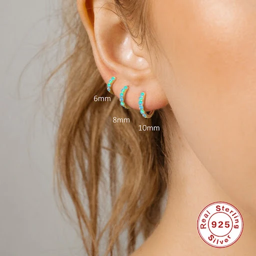 Title 2, Orecchini a lobo rotondi in argento sterling S9...