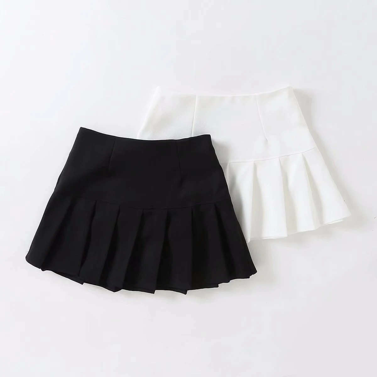 Nova Saia Plissada Ultracurta para Meninas Uniforme Esportivo Sexy. Conforto e estilo para esportes e atividades físicas. Mostre sua beleza! — foto 2